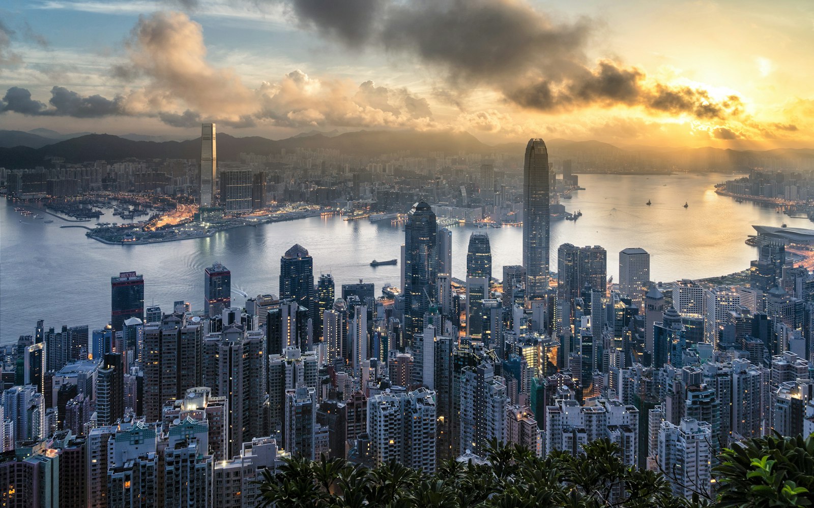 Hong Kong skyline from Victoria Peak