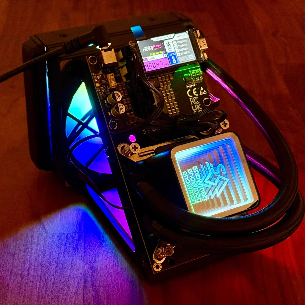 NerdQaxe++ Hydro 4.8-6TH/s w Power Supply